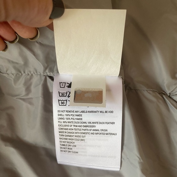 NWT Canada Goose Byward Hooded Down Parka/COAT/jacket limited edition Sz S/6-8 - Picture 13 of 16